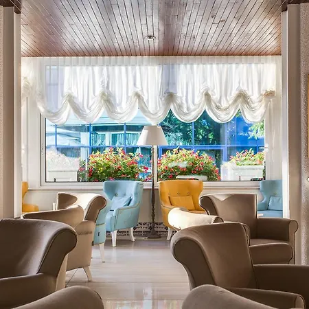 Internazionale Hotell Cesenatico