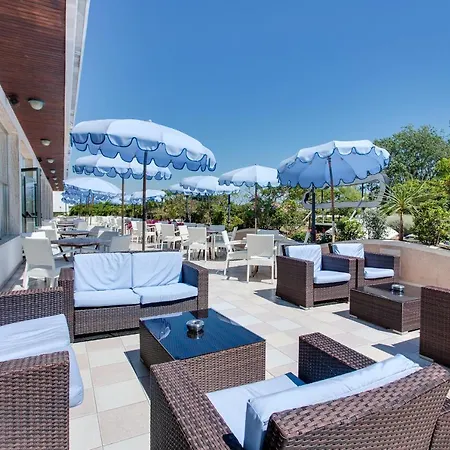 Internazionale Hotel 4*