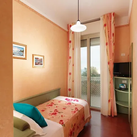 Internazionale Hotel 4*