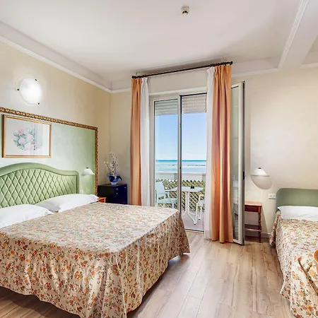 فندق Internazionale 4*