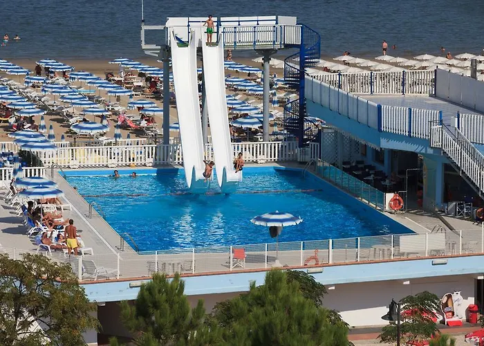 فندق Internazionale 4*