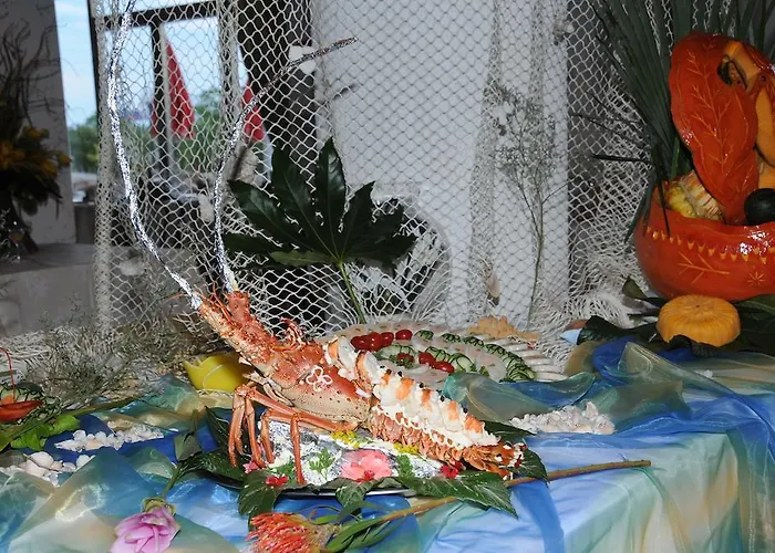 فندق Internazionale تْشيزيناتيكو